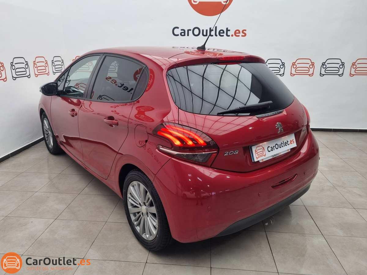 10 - Peugeot 208 2017