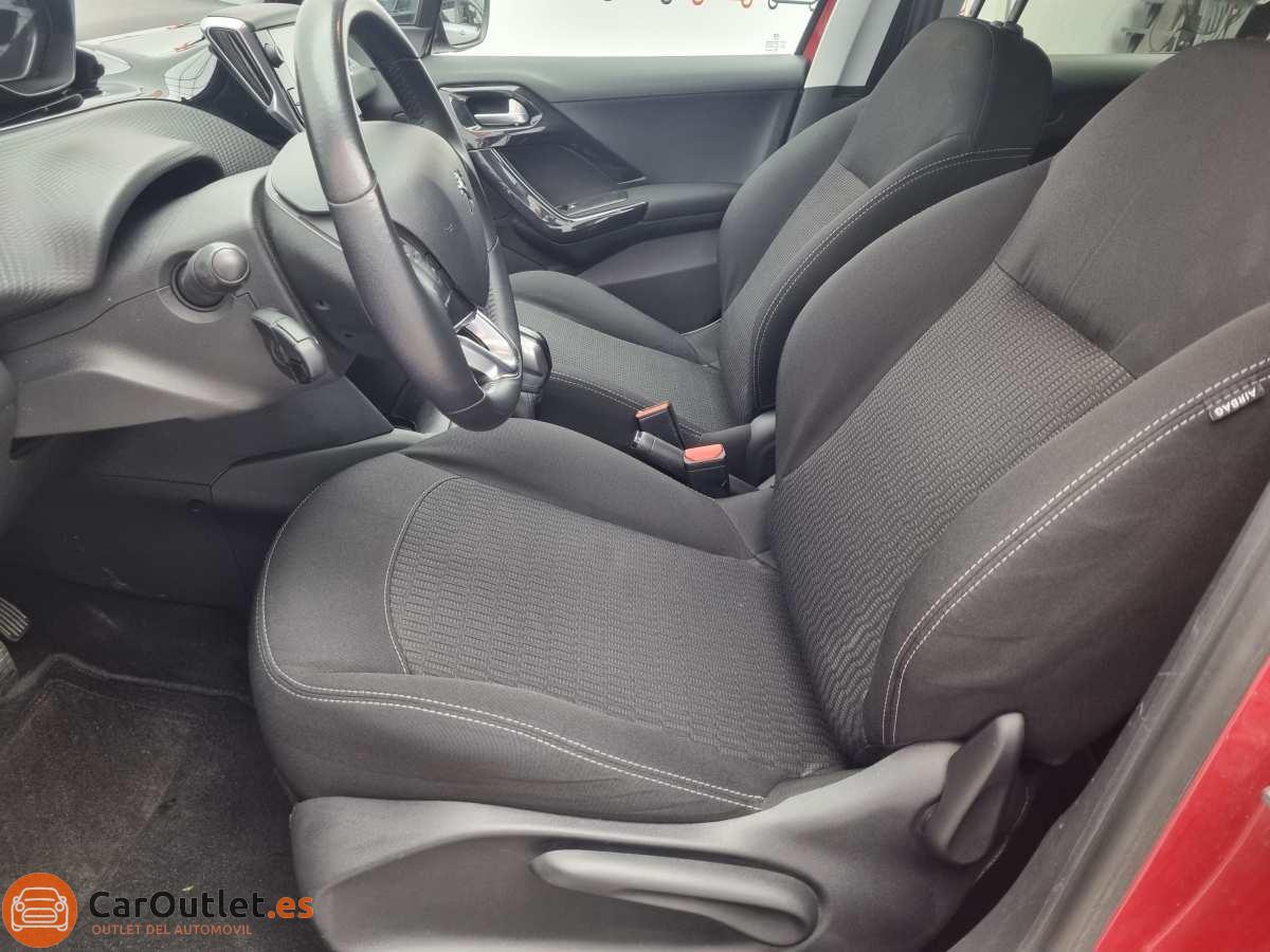 14 - Peugeot 208 2017