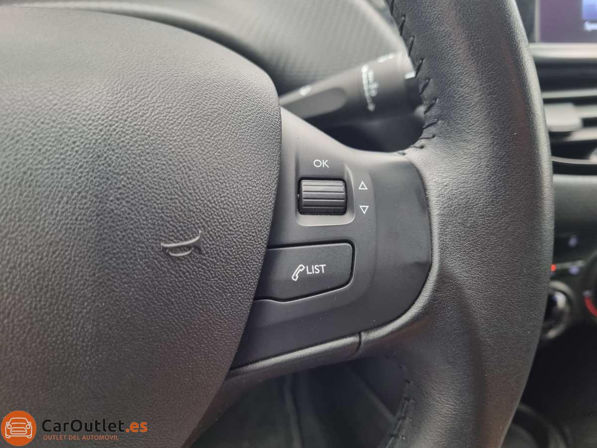 21 - Peugeot 208 2017