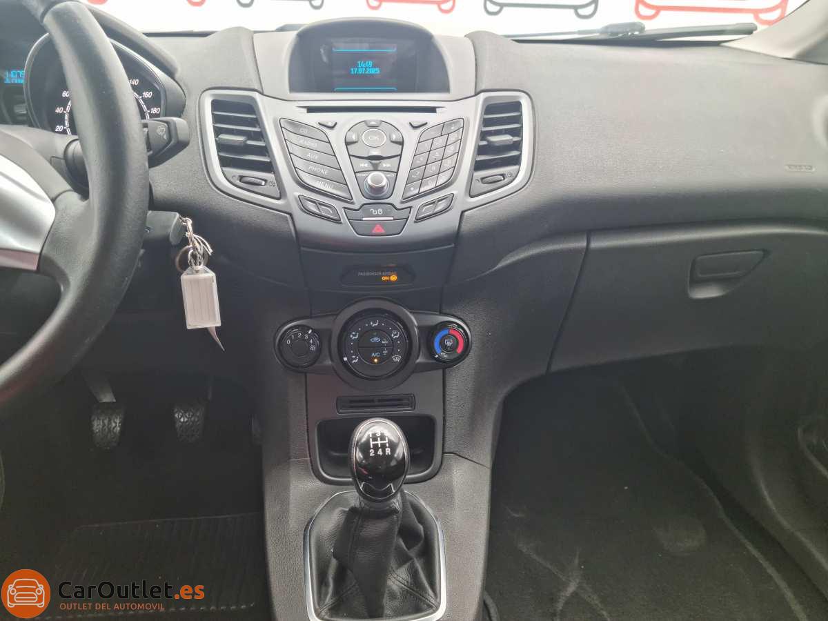 23 - Ford Fiesta 2015