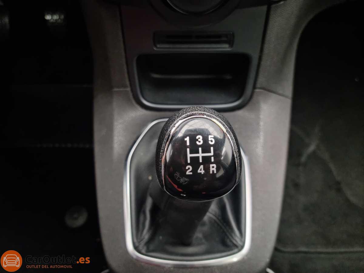 27 - Ford Fiesta 2015