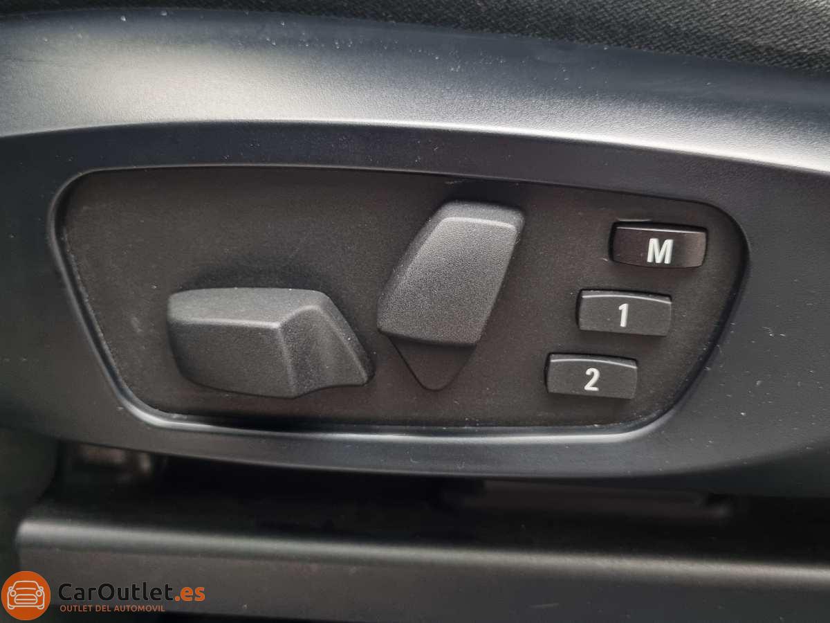 21 - BMW X3 2011 - AUTO
