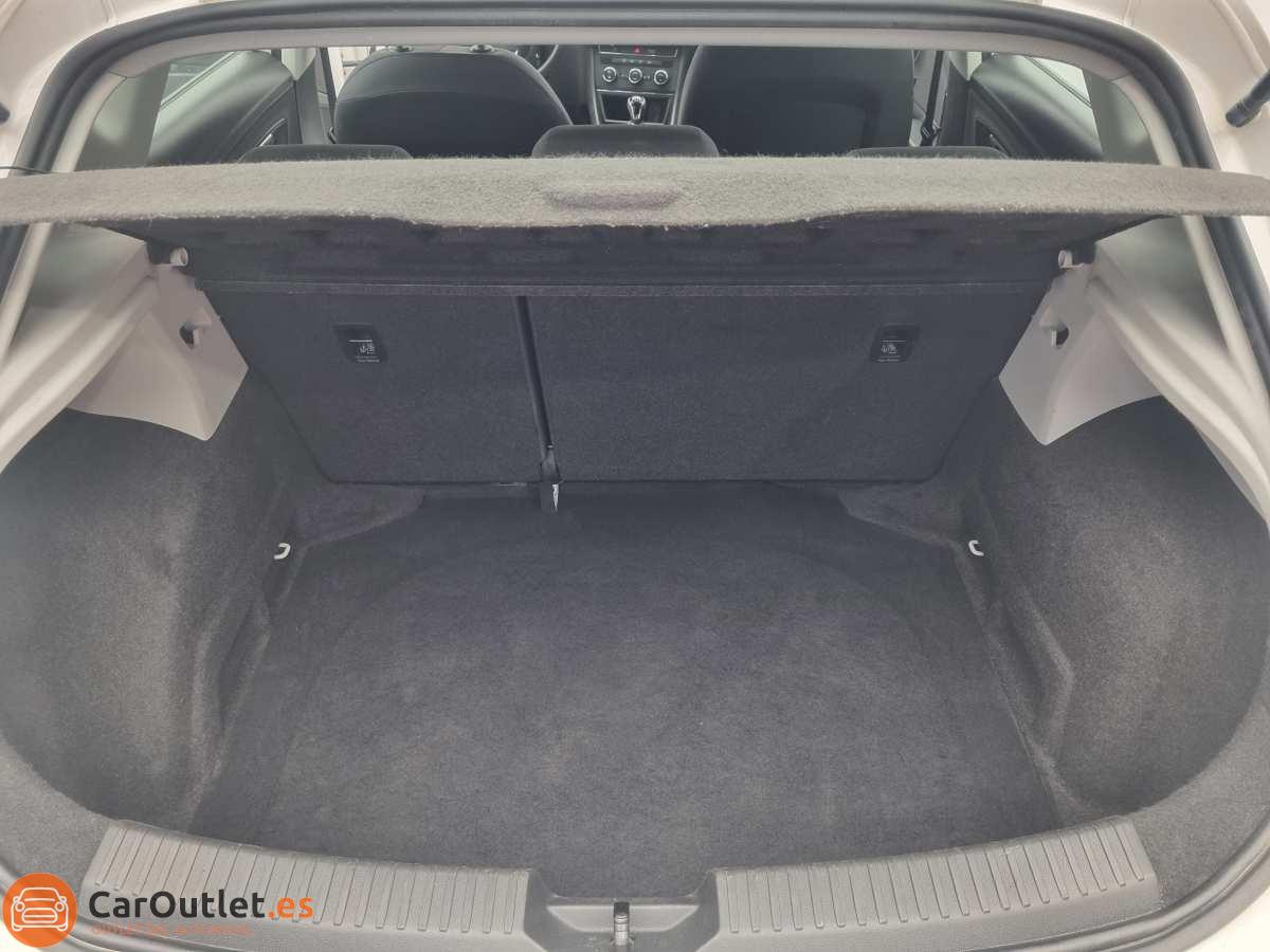 10 - Seat Leon 2016