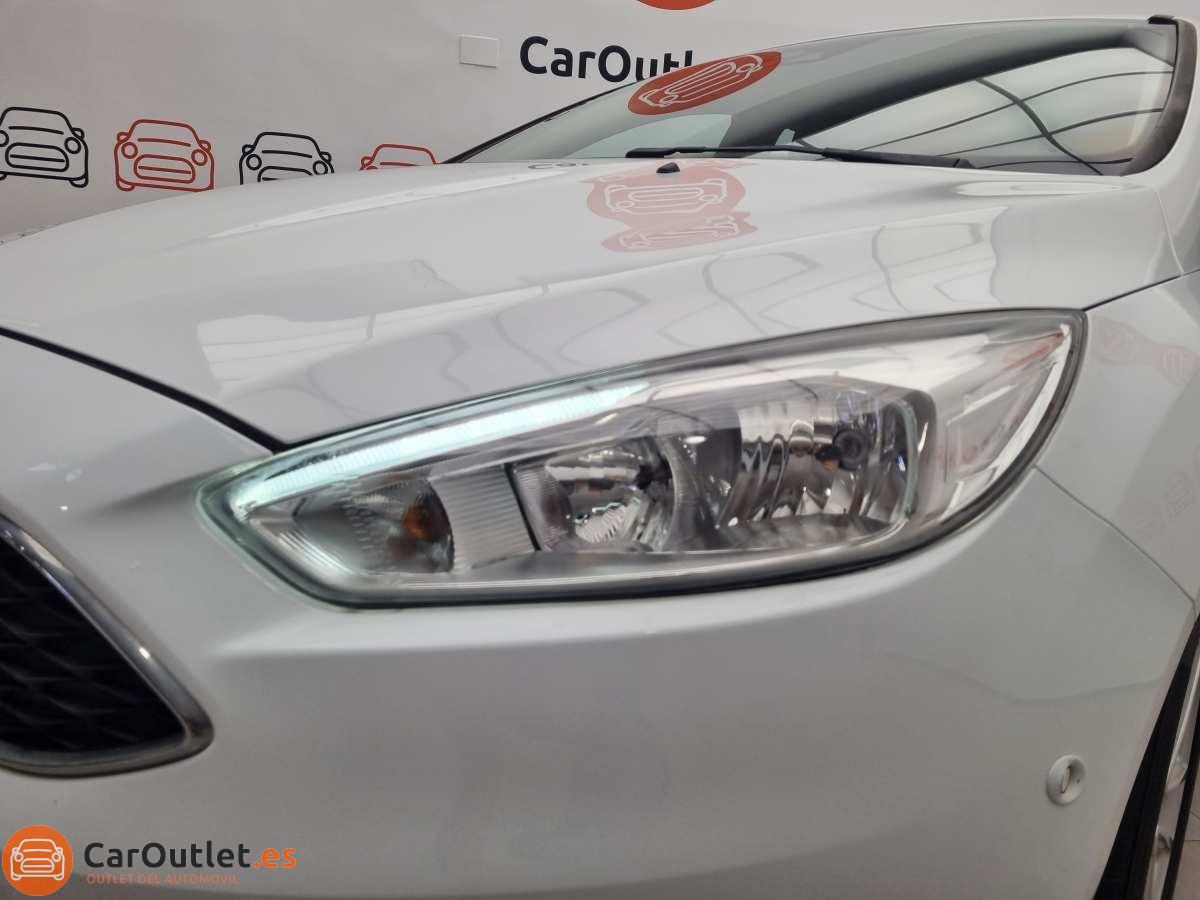 6 - Ford Focus 2015