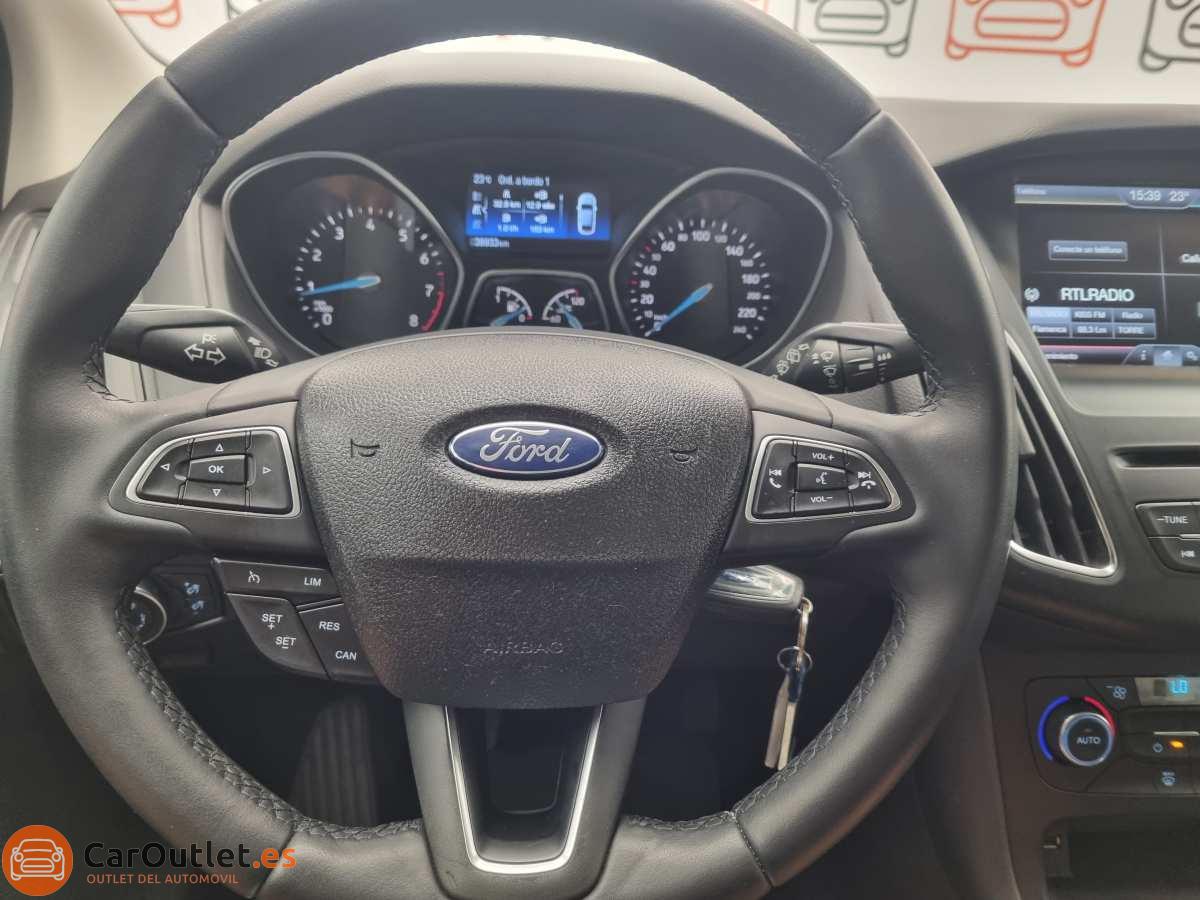 19 - Ford Focus 2015