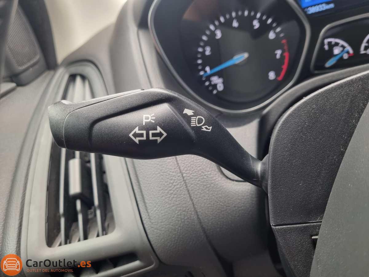 24 - Ford Focus 2015