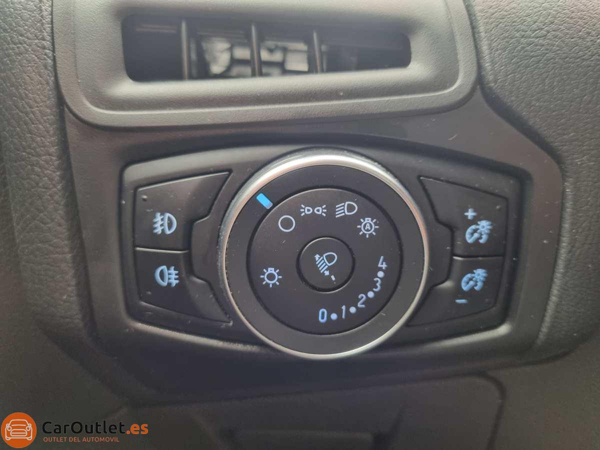 25 - Ford Focus 2015