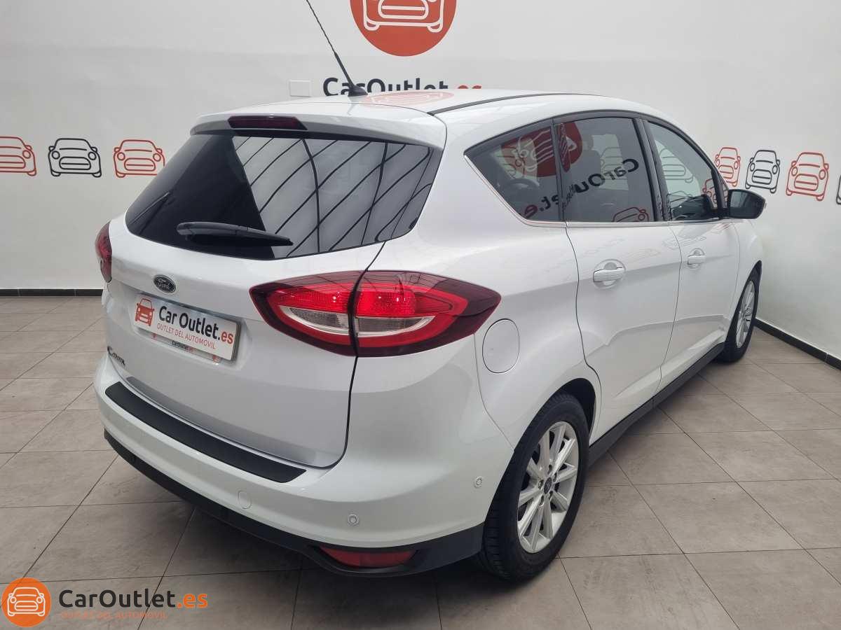 8 - Ford CMax 2015