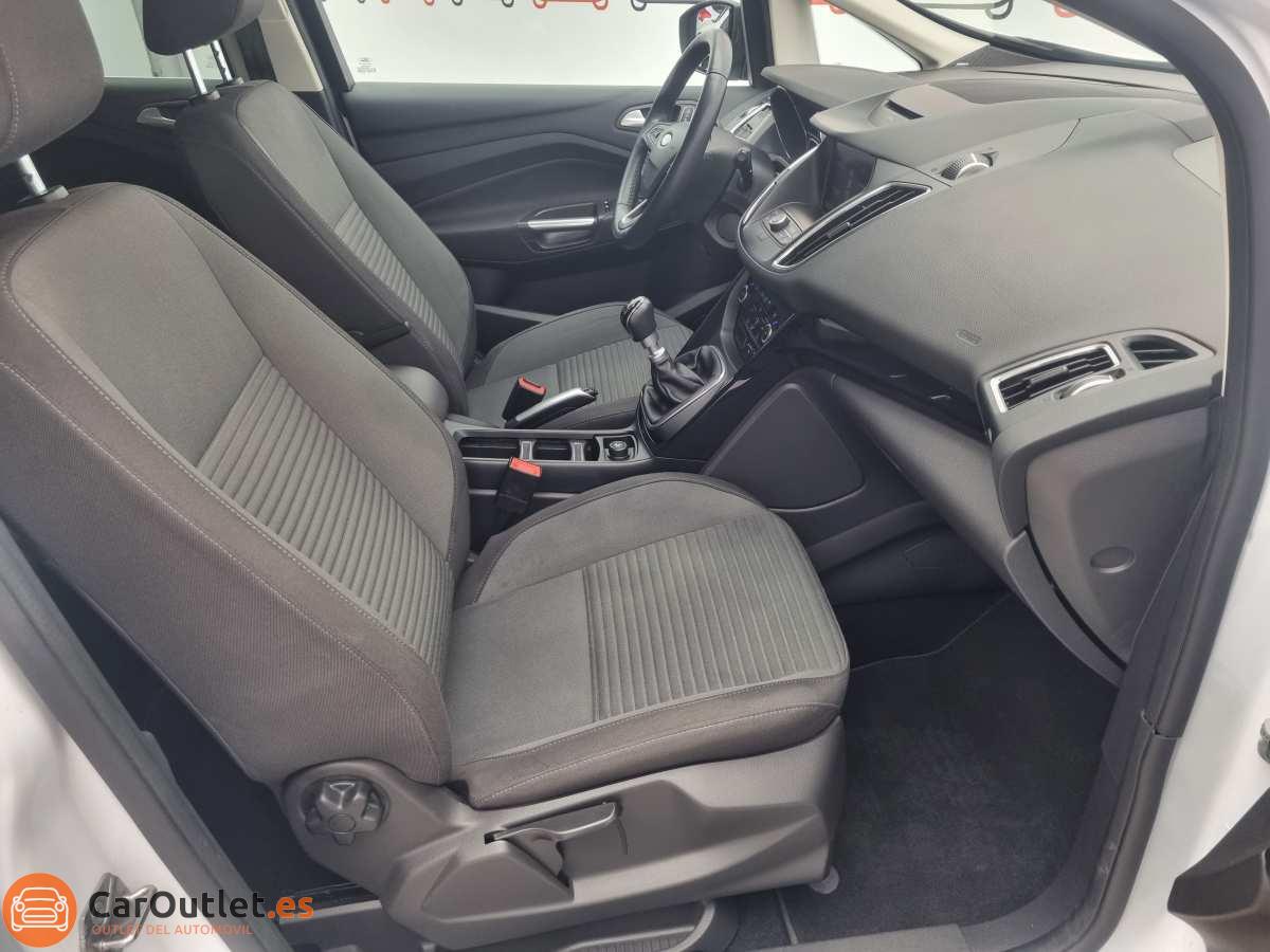 16 - Ford CMax 2015