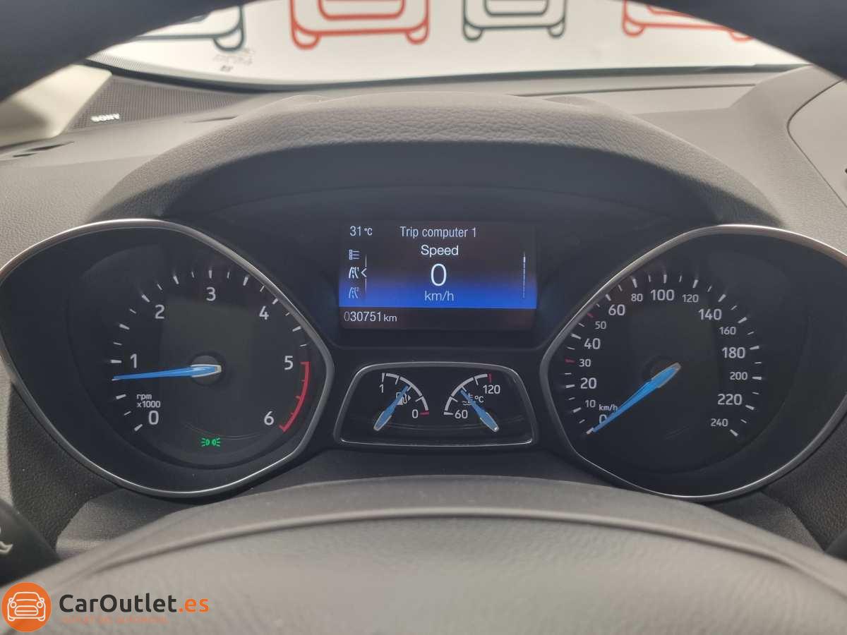 21 - Ford CMax 2015
