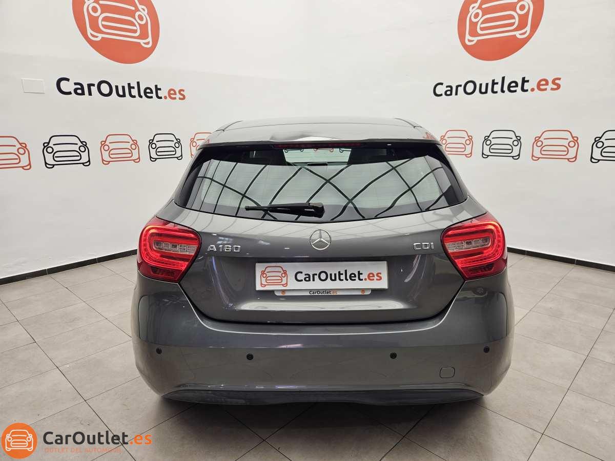 9 - Mercedes A Class 2013 - AUTO