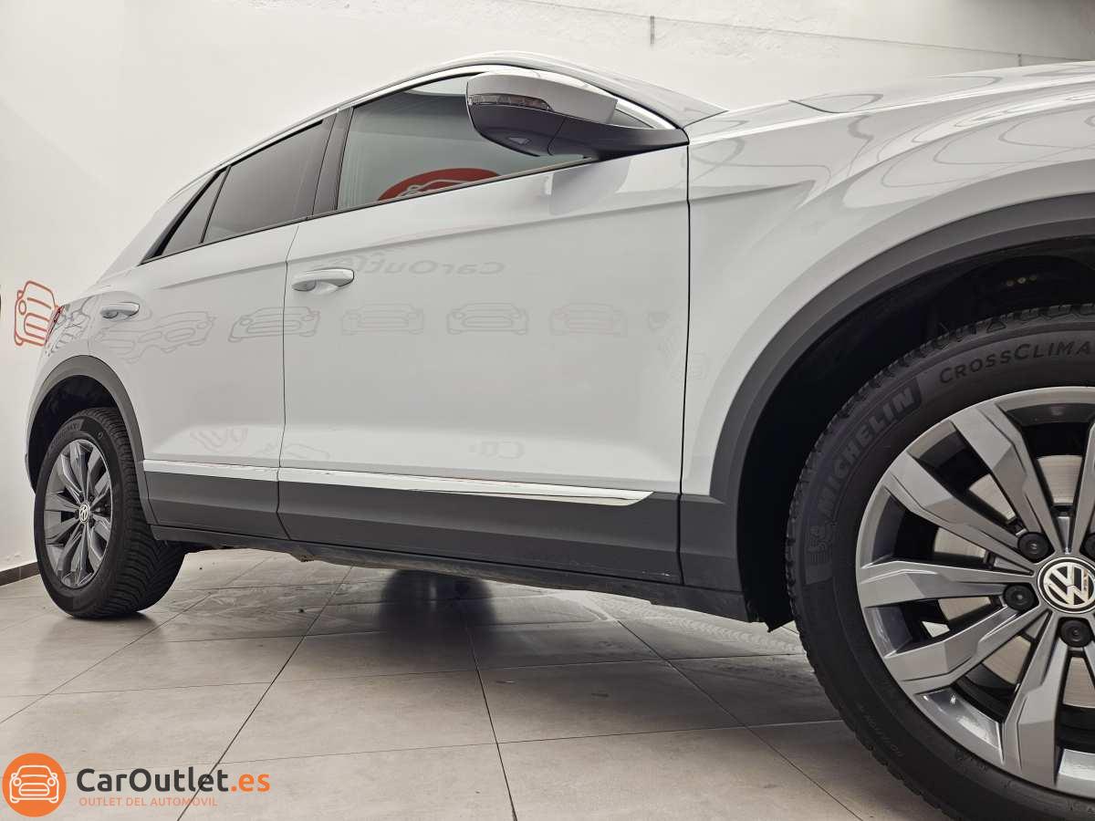 3 - Volkswagen T ROC 2019 - AUTO