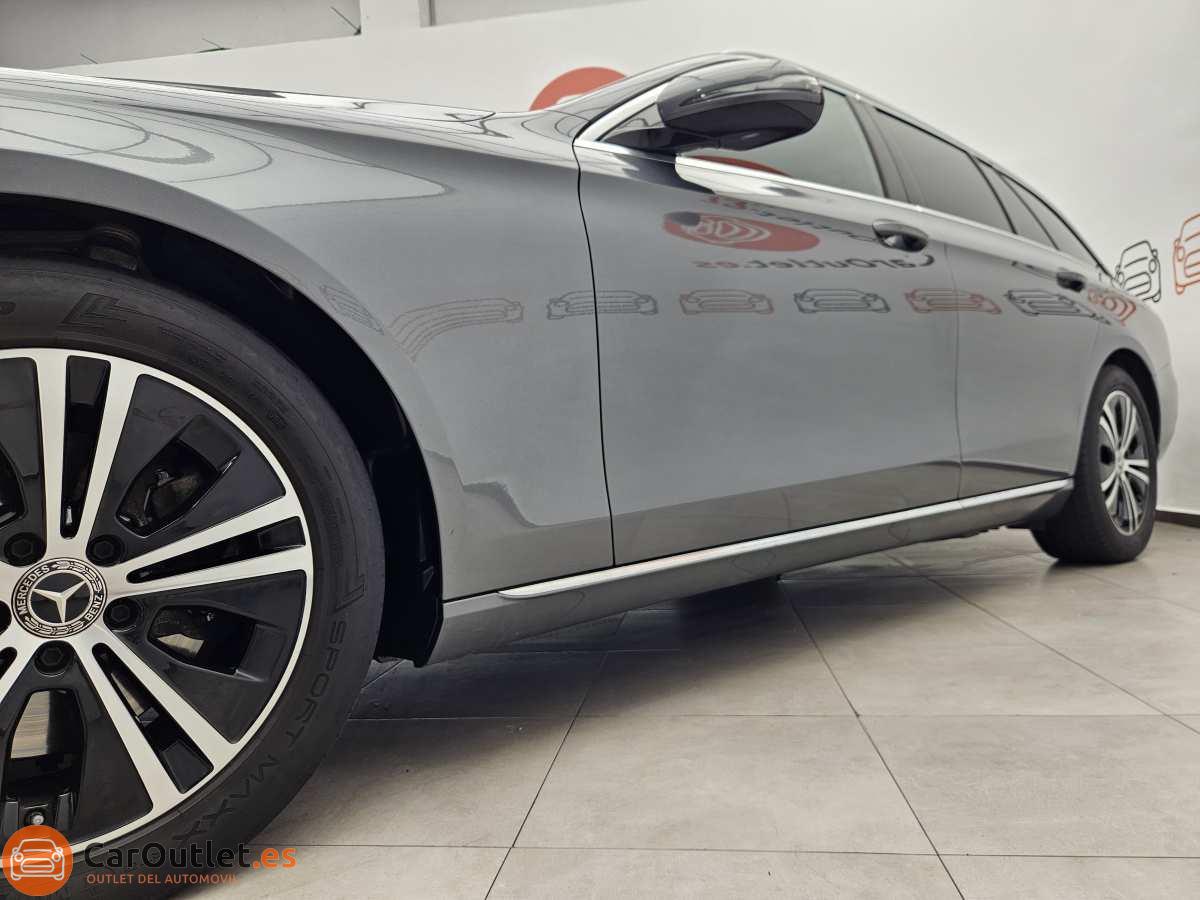 4 - Mercedes E220 2019 - AUTO