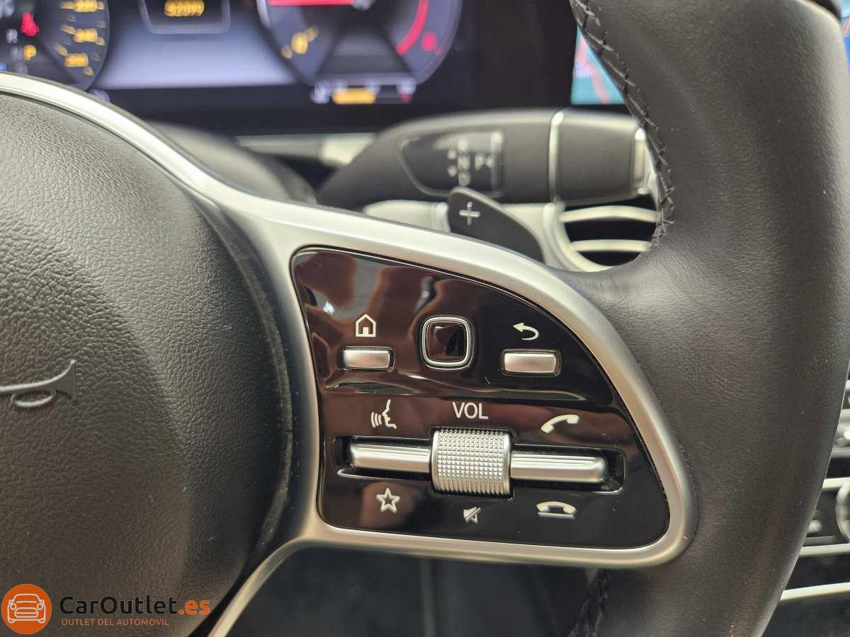 27 - Mercedes E220 2019 - AUTO