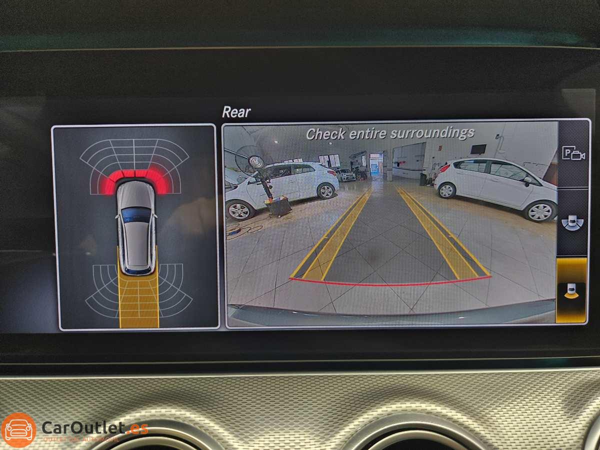 36 - Mercedes E220 2019 - AUTO