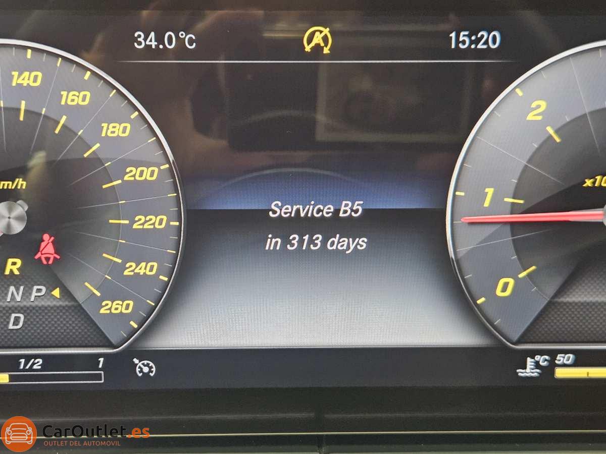 37 - Mercedes E220 2019 - AUTO