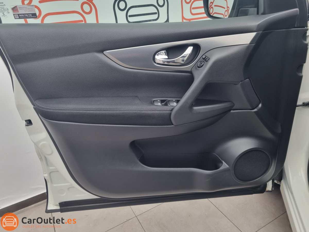 13 - Nissan Qashqai 2018 - AUTO