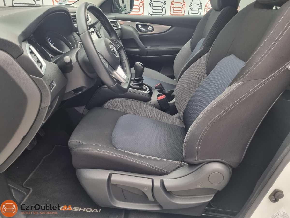 14 - Nissan Qashqai 2018 - AUTO