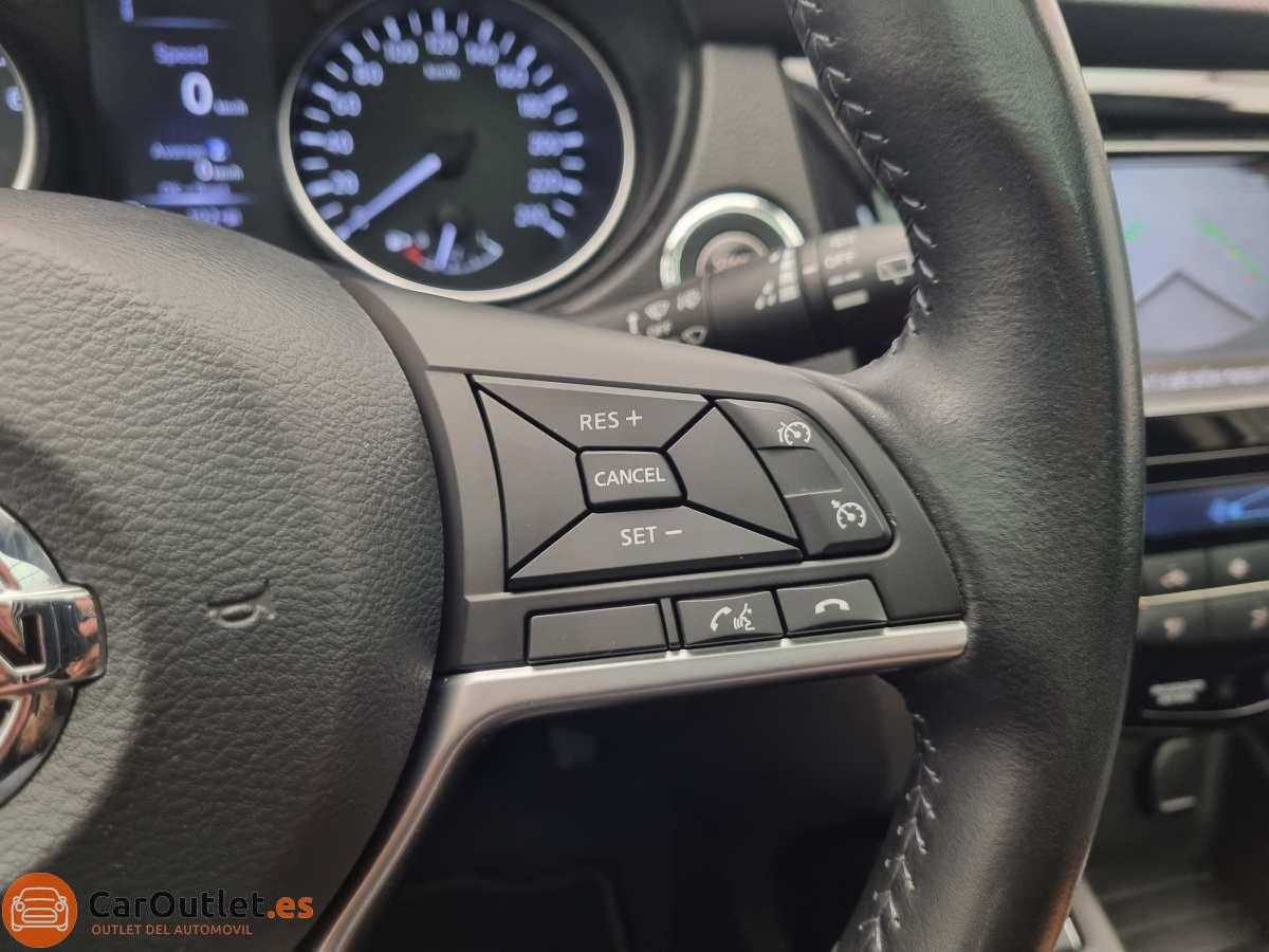 22 - Nissan Qashqai 2018 - AUTO