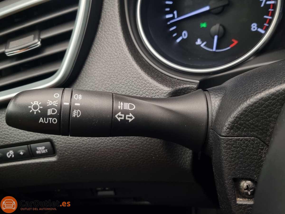 25 - Nissan Qashqai 2018 - AUTO