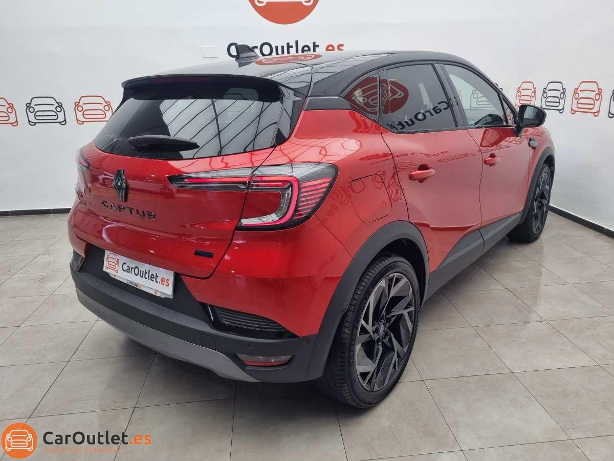 9 - Renault Captur 2024 - AUTO
