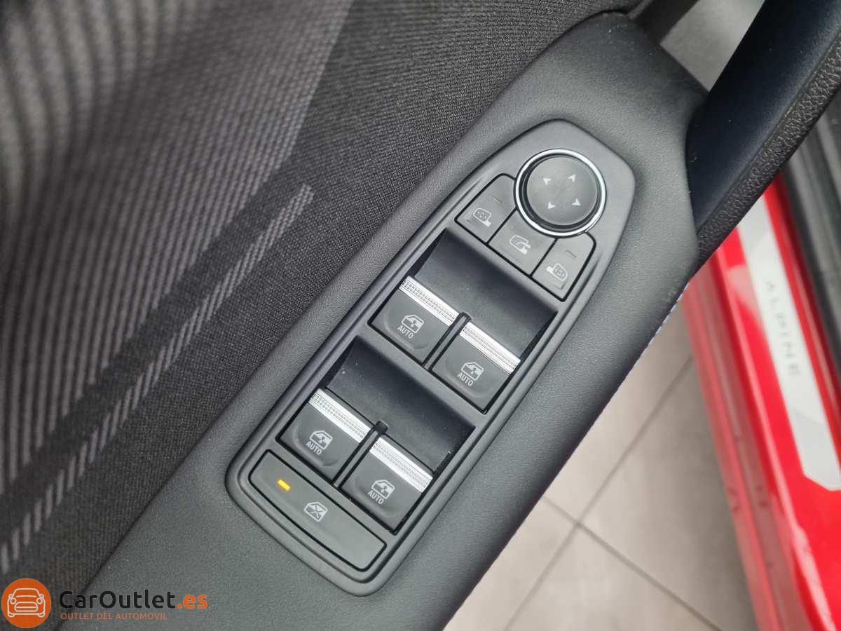 15 - Renault Captur 2024 - AUTO