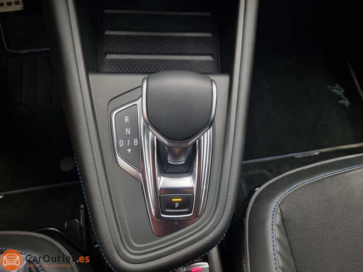 32 - Renault Captur 2024 - AUTO