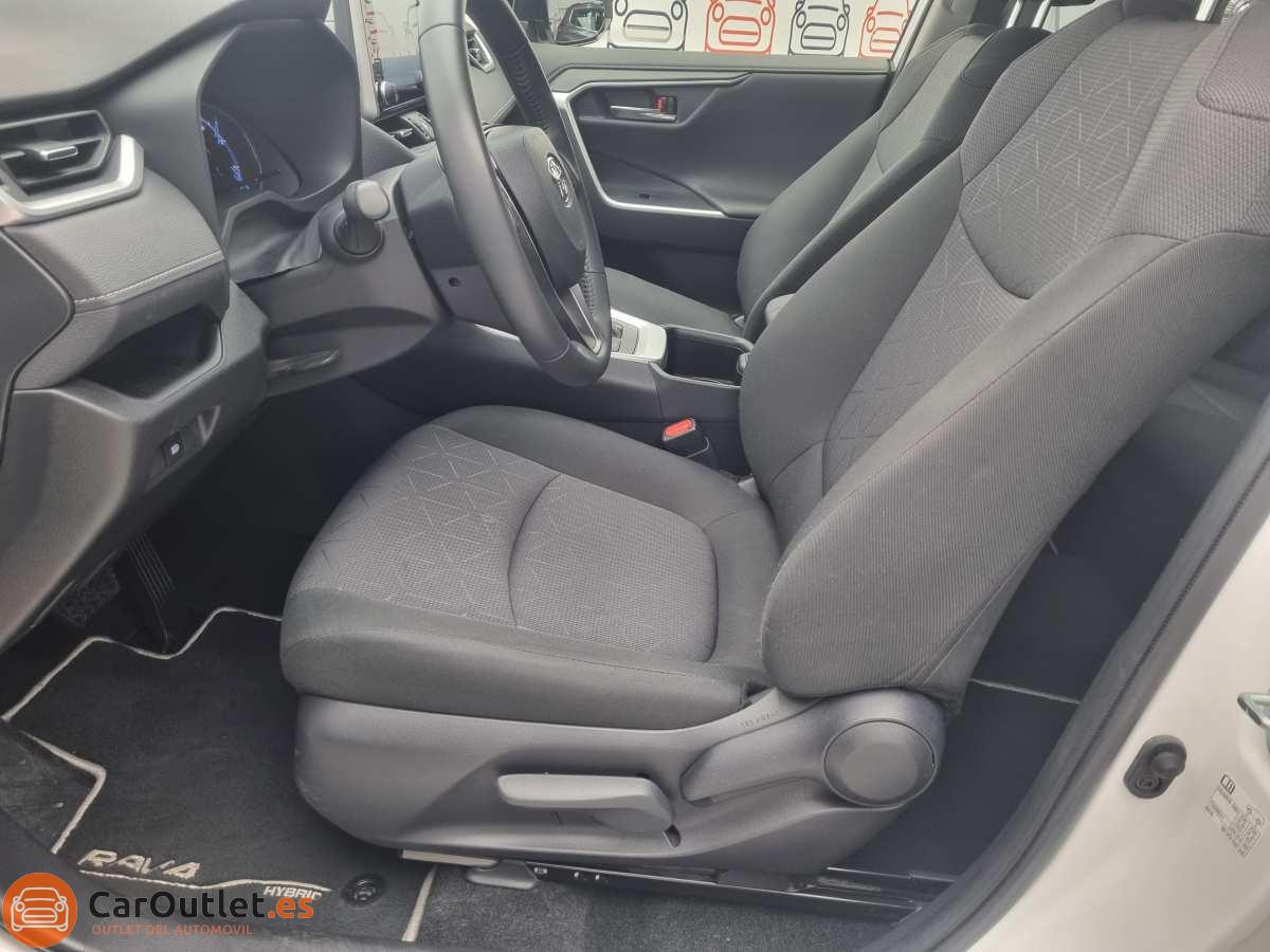 16 - Toyota RAV4 2022 - AUTO