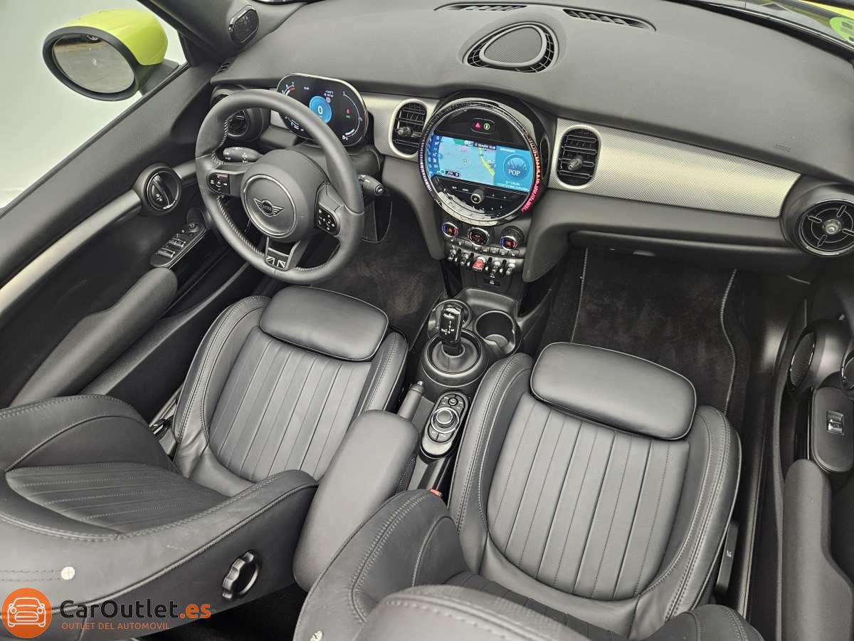 13 - MINI Cooper 2024 - AUTO - CABRIO