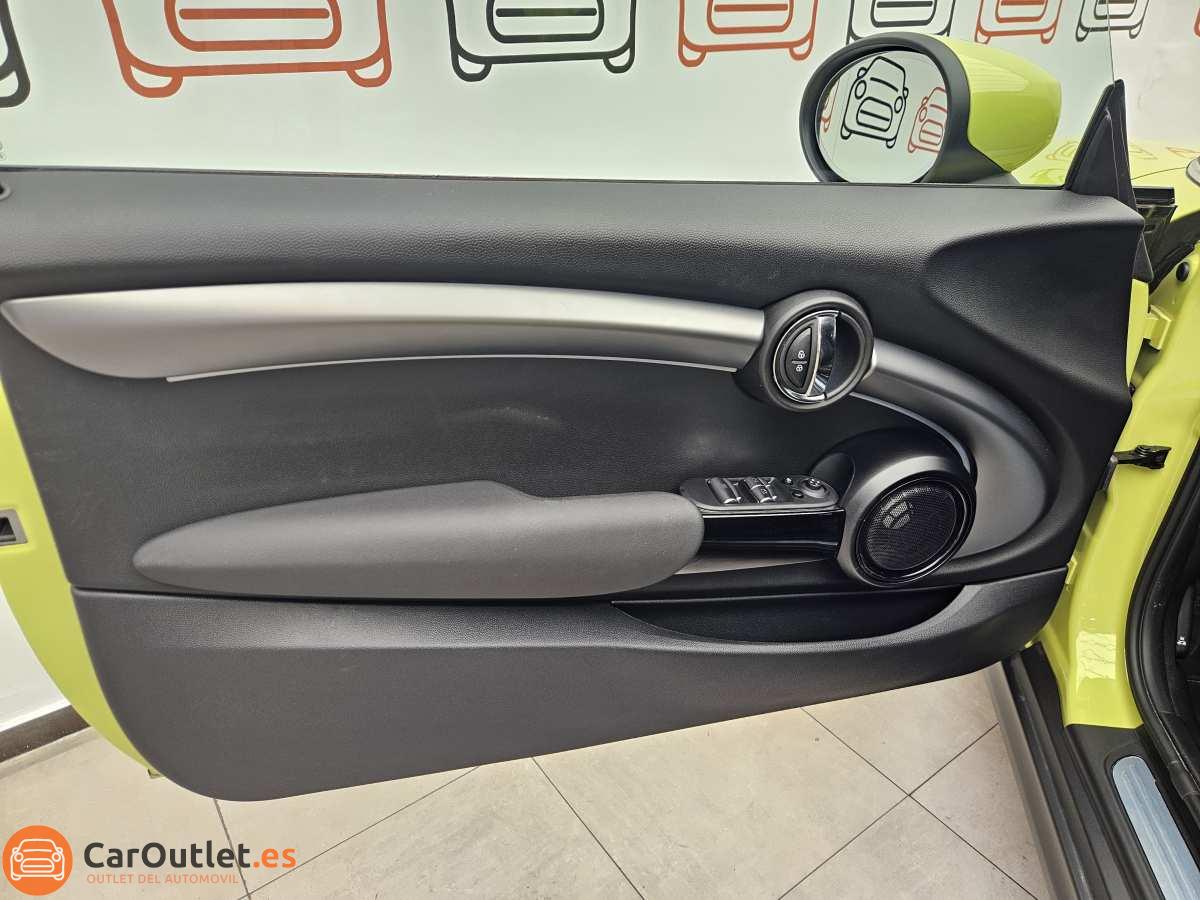 17 - MINI Cooper 2024 - AUTO - CABRIO
