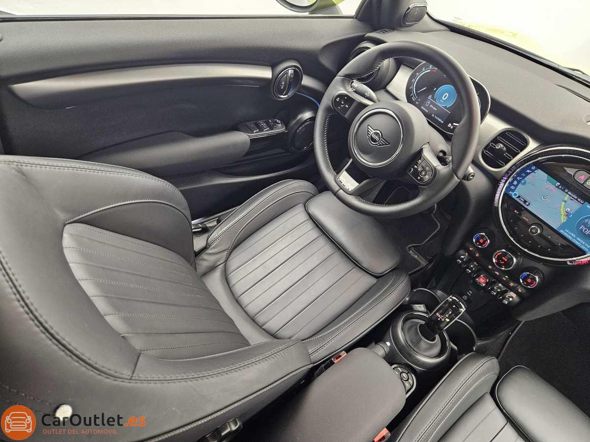 22 - MINI Cooper 2024 - AUTO - CABRIO