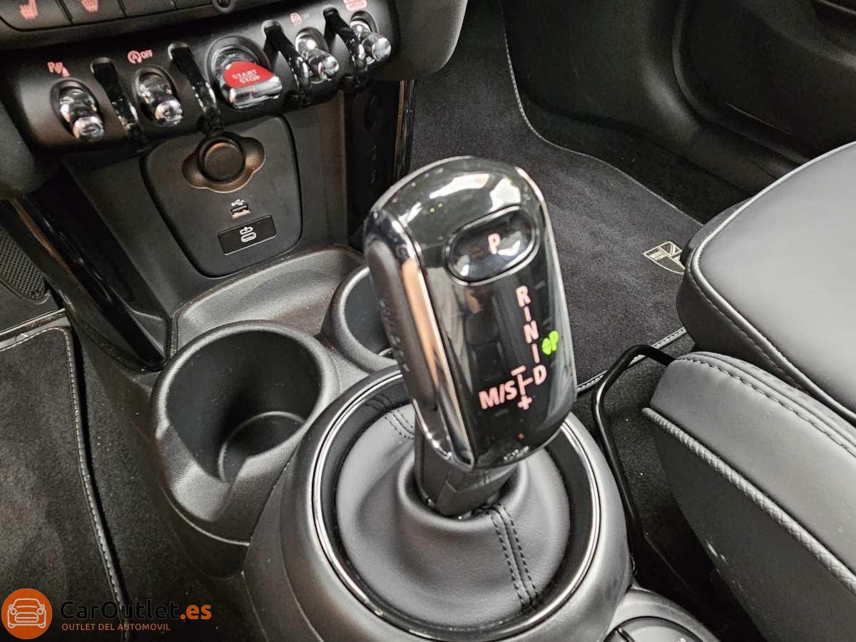 31 - MINI Cooper 2024 - AUTO - CABRIO