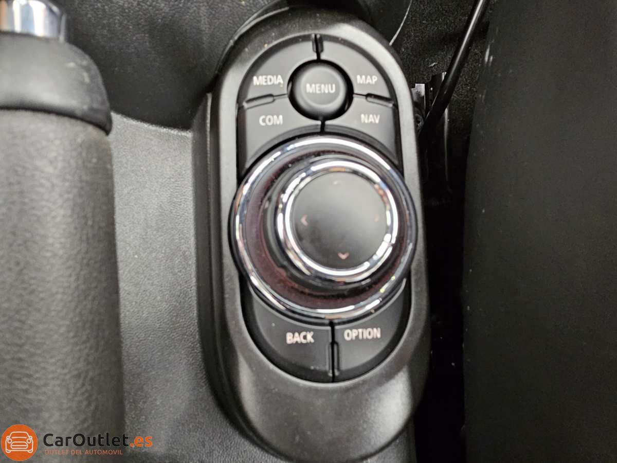 32 - MINI Cooper 2024 - AUTO - CABRIO