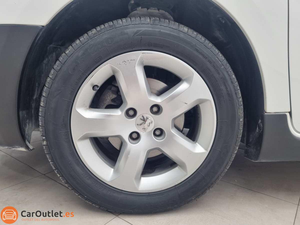 7 - Peugeot Partner 2014 - AUTO