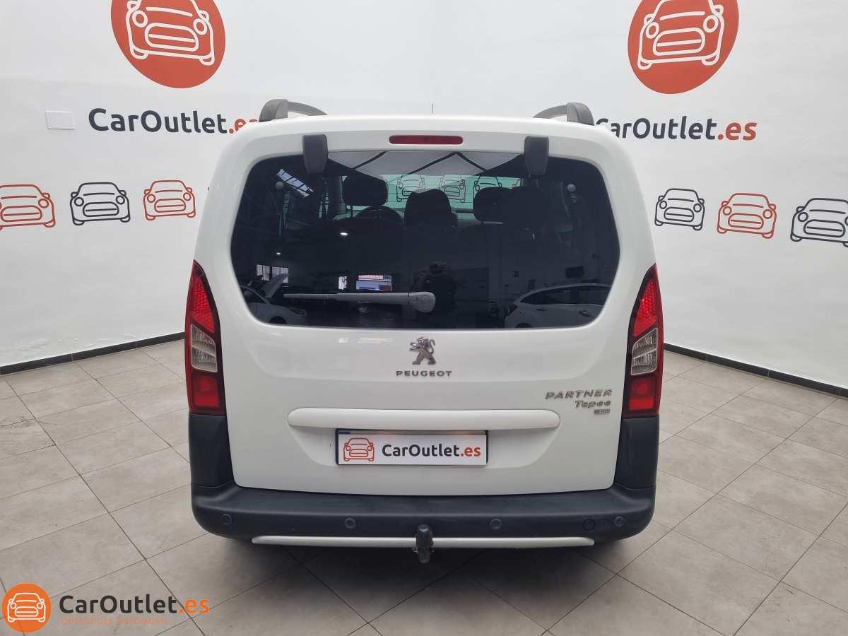 9 - Peugeot Partner 2014 - AUTO