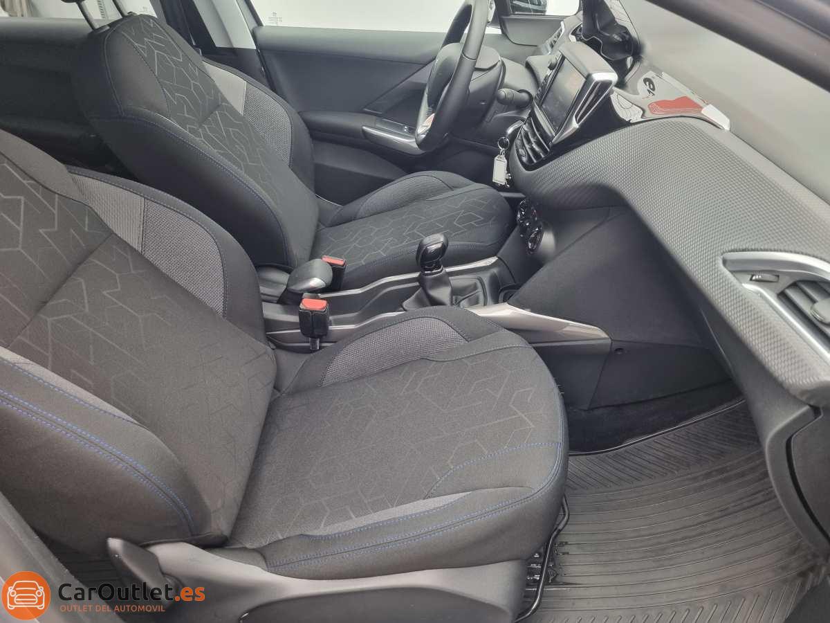 16 - Peugeot 2008 2018