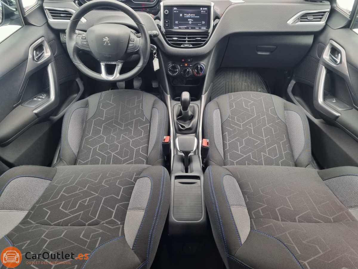 17 - Peugeot 2008 2018