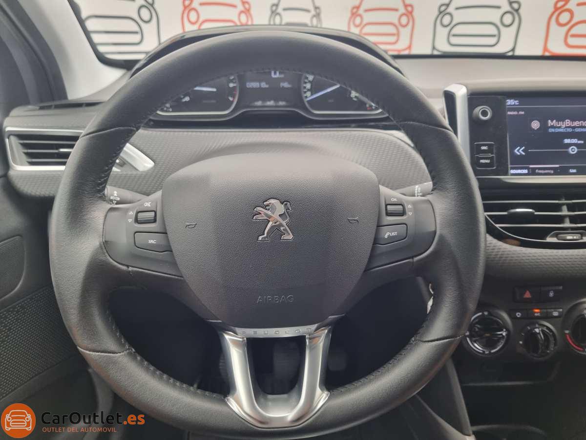 20 - Peugeot 2008 2018