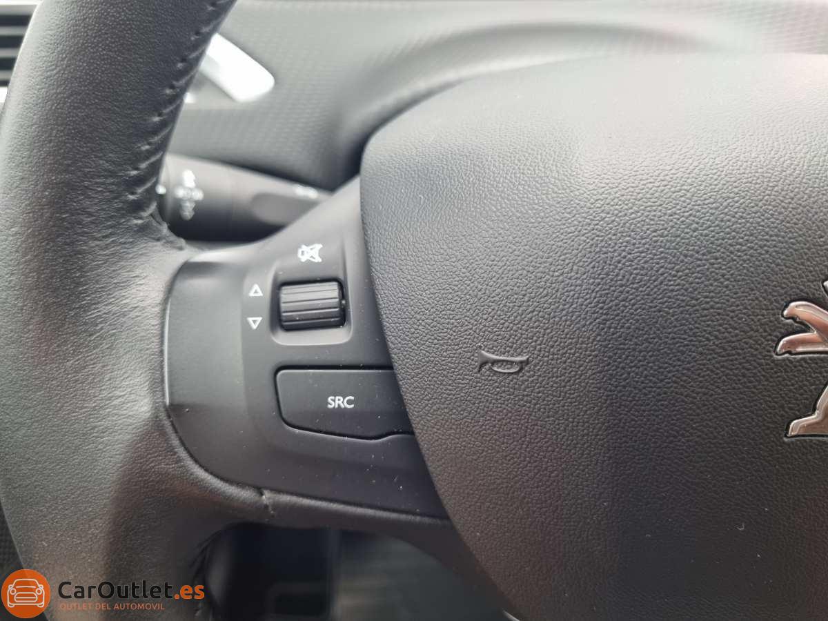 23 - Peugeot 2008 2018