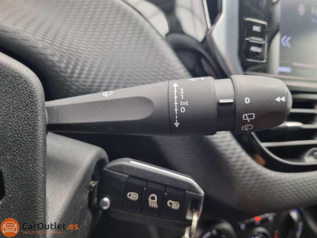 24 - Peugeot 2008 2018