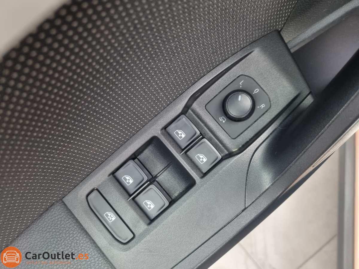 14 - Seat Arona 2018 - AUTO