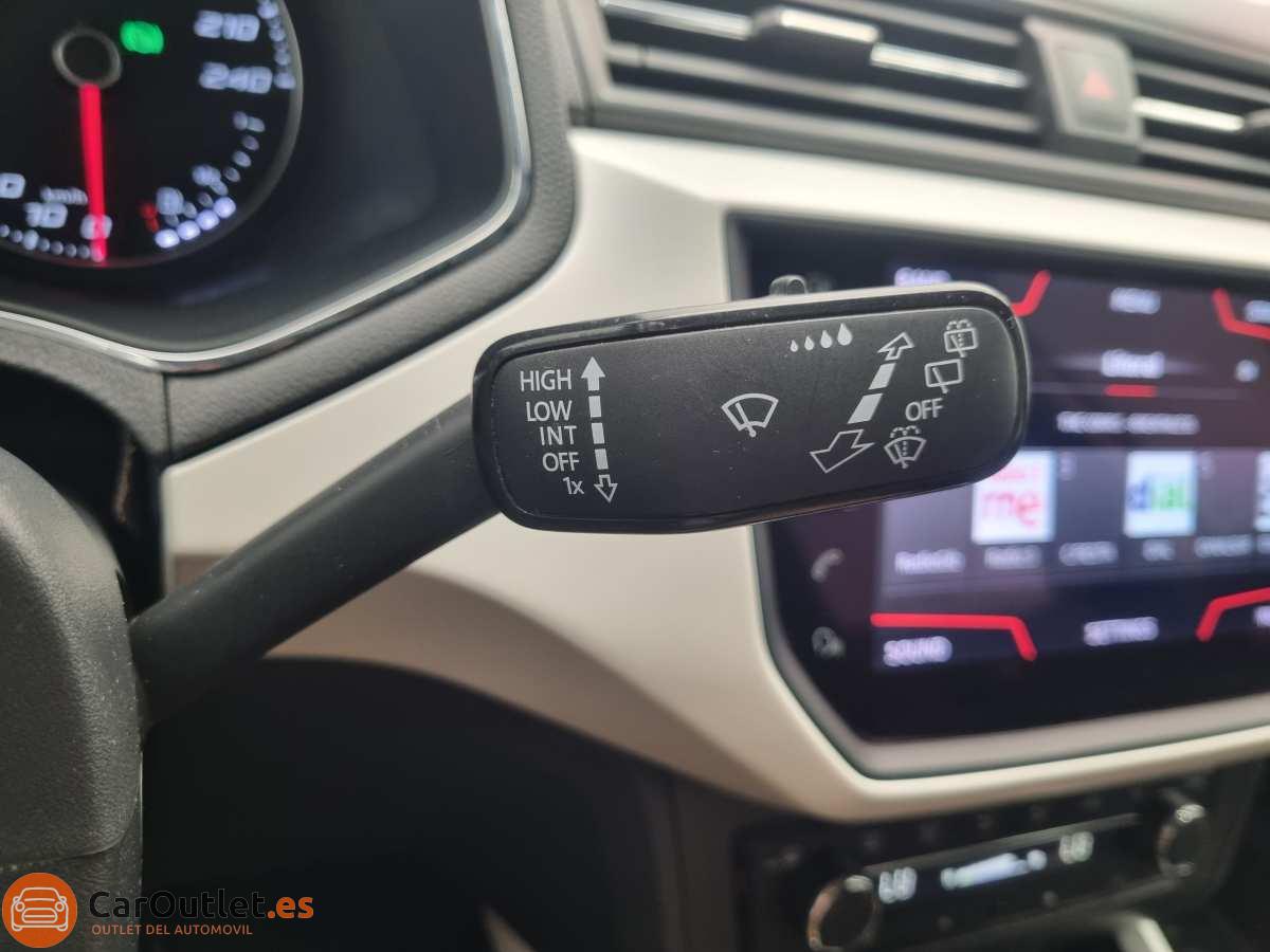 24 - Seat Arona 2018 - AUTO