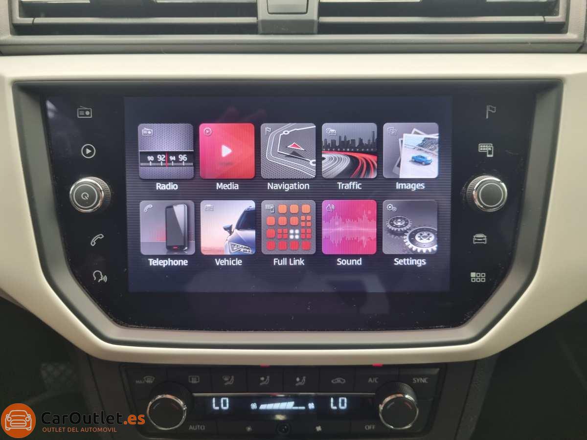 30 - Seat Arona 2018 - AUTO