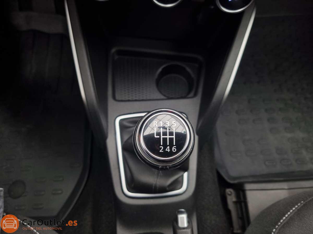 28 - Dacia Duster 2019
