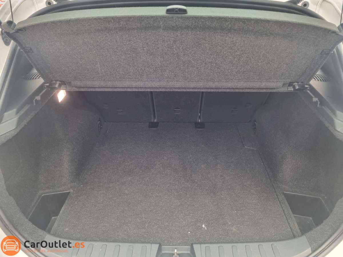 12 - BMW X1 2013 - AUTO