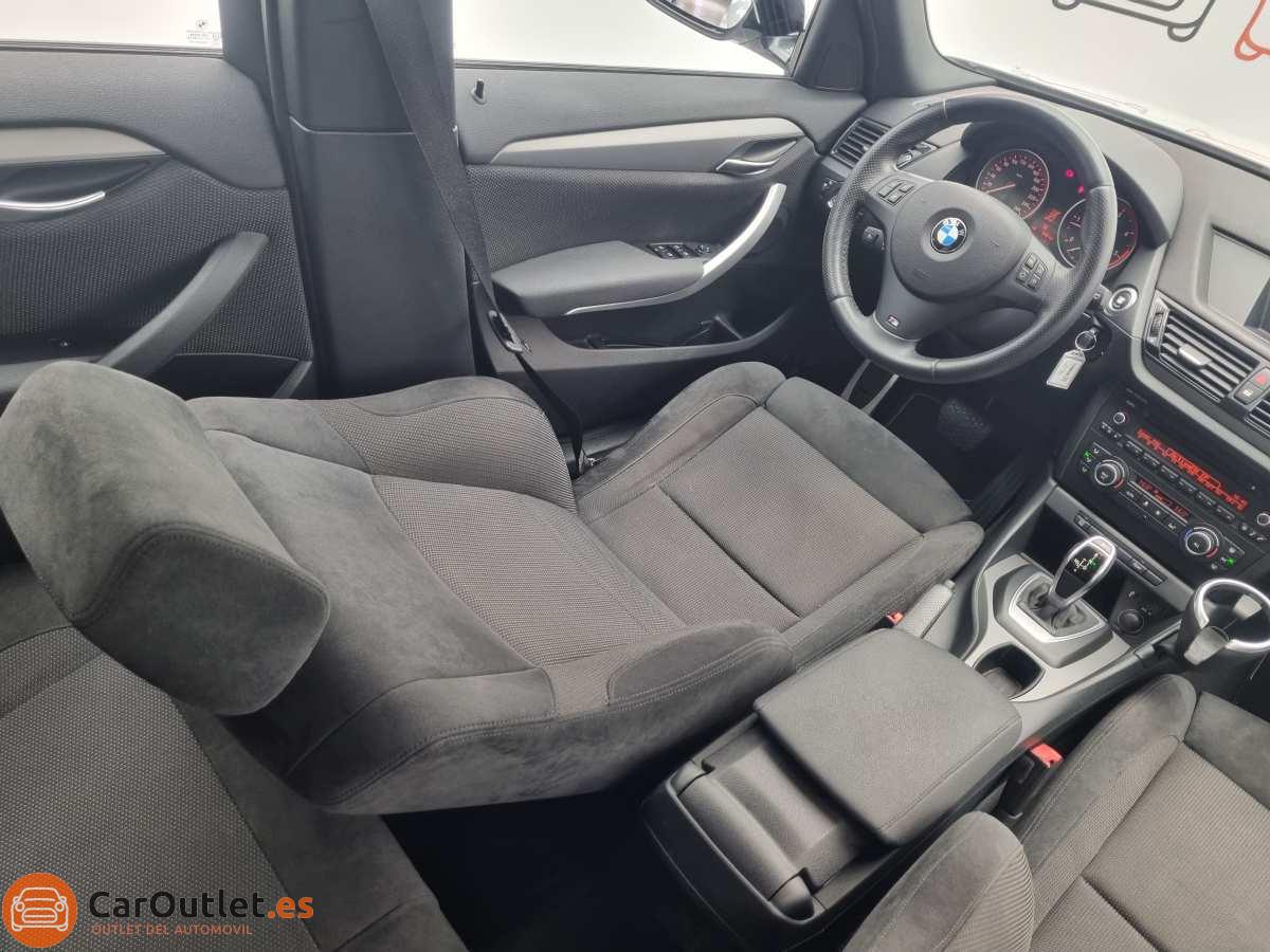 21 - BMW X1 2013 - AUTO