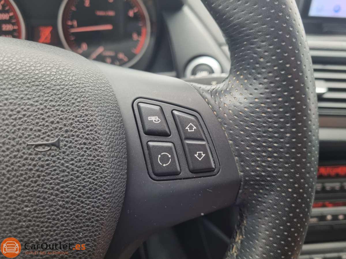 25 - BMW X1 2013 - AUTO