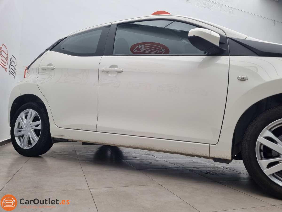 3 - Toyota Aygo 2016 - AUTO