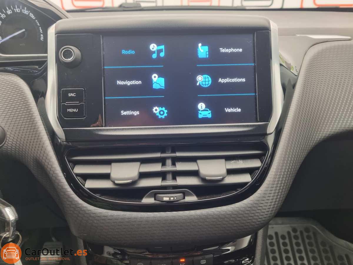 28 - Peugeot 2008 2018