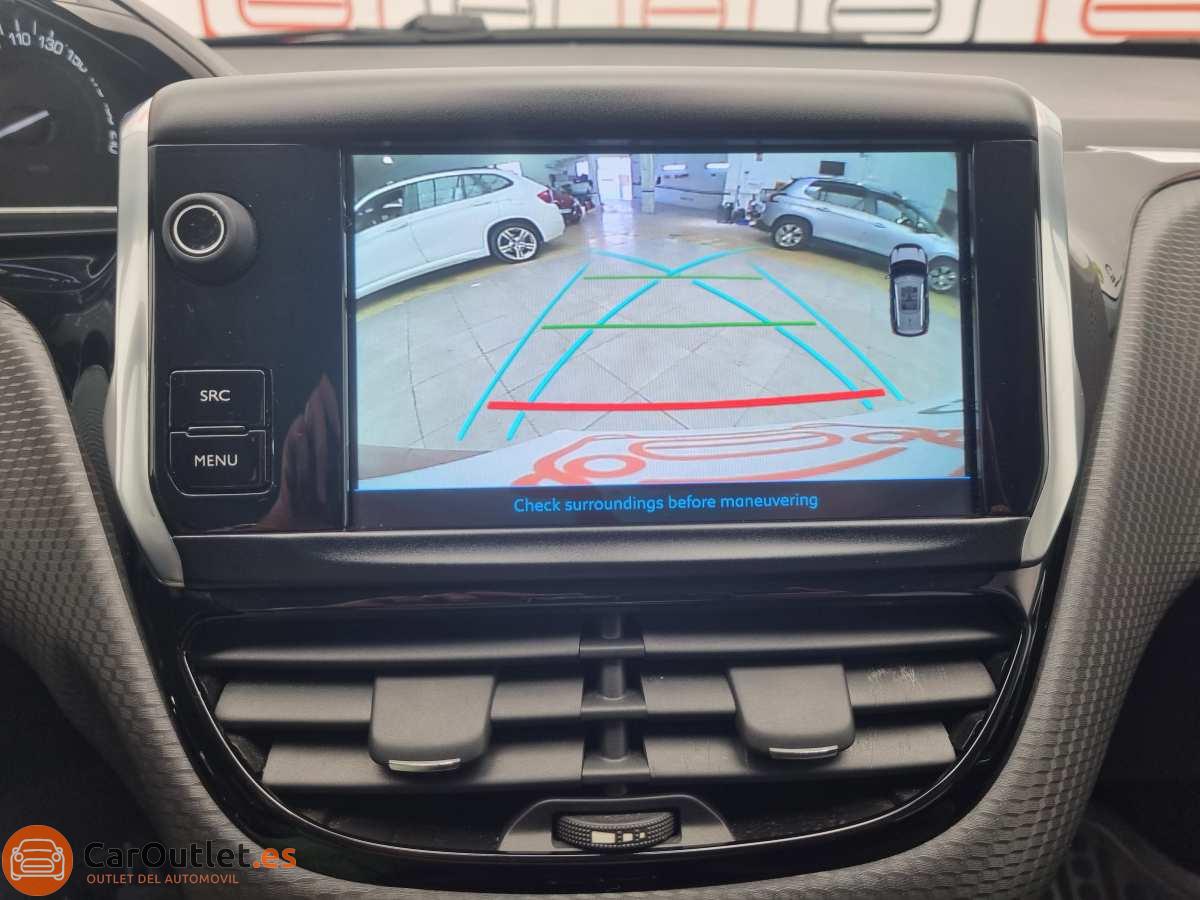 30 - Peugeot 2008 2018
